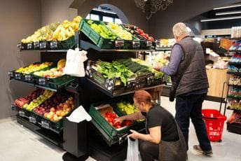 Vlada ne planira smanjenje PDV-a na voće, povrće i mesne prerađevine