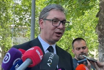 Vučić: Želio sam da iskažem poštovanje prema Crnoj Gori, moramo da se trudimo da odnosi budu što bolji Vučić: Želio sam da iskažem poštovanje prema Crnoj Gori, moramo da se trudimo da odnosi budu što bolji