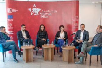 Papović: Đilas bio odmetnik od sistema i ideologije; Travančić: Nikad umjetnici nijesu imali veću slobodu govora, ali nas niko ne čuje Papović: Đilas bio odmetnik od sistema i ideologije; Travančić: Nikad umjetnici nijesu imali veću slobodu govora, ali nas niko ne čuje