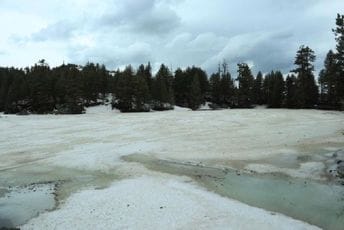 Jezera na Prokletijama još pod ledom