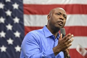 Tim Skot najavio kandidaturu za predsjednika SAD Tim Skot najavio kandidaturu za predsjednika SAD