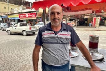 Državljanin Turske pokušava da dokaže da nije poginuo u zemljotresu Državljanin Turske pokušava da dokaže da nije poginuo u zemljotresu