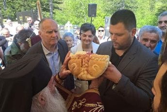 Ne idu zajedno tekovine Grahovca i nasljeđe Nikolaja Velimirovića Ne idu zajedno tekovine Grahovca i nasljeđe Nikolaja Velimirovića