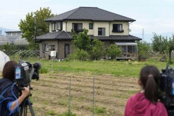 Japan: Sin lokalnog političara ubio dvije žene i dva policajca Japan: Sin lokalnog političara ubio dvije žene i dva policajca