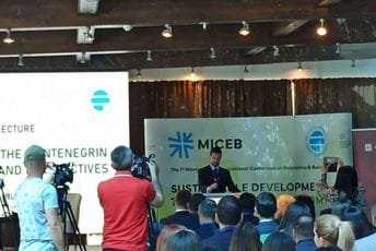 Milatović: Sve vlade moraju da se fokusiraju na izazove crnogorske ekonomije Milatović: Sve vlade moraju da se fokusiraju na izazove crnogorske ekonomije