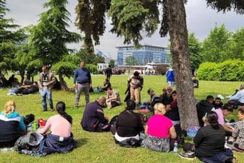 Građani kažu da su bili prisiljeni da dođu na skup podrške Vučiću: Prijećeno im otkazima Ilustracija