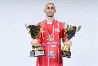 Latković podržao SDP: Crna Gora će biti sigurna ako se bude čuvala kao naše slobodarsko Cetinje Latković podržao SDP: Crna Gora će biti sigurna ako se bude čuvala kao naše slobodarsko Cetinje