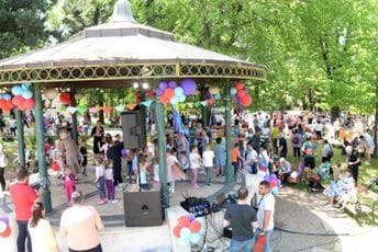 U Podgorici otvoreno peto izdanje festivala roditeljstva “Porodica Fest”