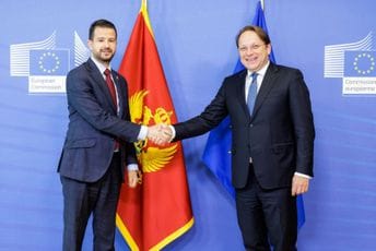 Milatović: Očekujem da će nova Vlada biti proevropska, vjerujem da će CG biti u EU do kraja mog mandata Milatović: Očekujem da će nova Vlada biti proevropska, vjerujem da će CG biti u EU do kraja mog mandata