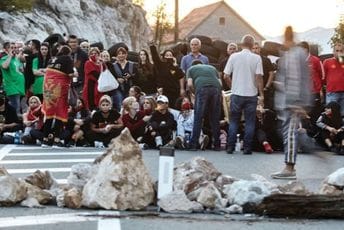 Vušurović: Ako postoji oštećena strana, onda su to goloruki građani potrovani suzavcem