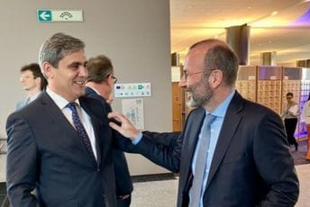 Veber sa Ibrahimovićem: Da bi Crna Gora ubrzala evropski kurs neophodna je snažna posvećenost reformskim procesima Veber sa Ibrahimovićem: Da bi Crna Gora ubrzala evropski kurs neophodna je snažna posvećenost reformskim procesima