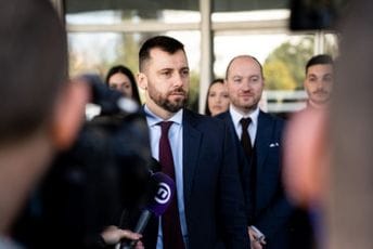 Zeković: Adžić kad pokuša nešto da objasni najčešće se samooptuži