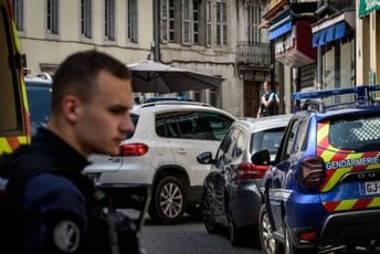 Napad nožem na igralištu u Francuskoj, povrijeđeno šestoro djece