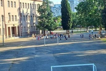 Dojave o bombama i jutros ispraznile podgoričke škole