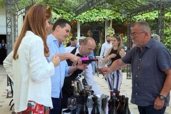 Nikaljević: U Crnoj Gori preko 60 jedinstvenih sorti vina, turisti sve više žele da probaju lokalne proizvode