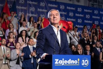 Đukanović: Uvjeren sam u ispravnost i perspektivu DPS-a, ova politika mora pobijediti Đukanović: Uvjeren sam u ispravnost i perspektivu DPS-a, ova politika mora pobijediti