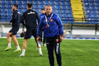 Radulović: Znamo dobro i vrline i mane Mađara, ovaj meč odrediće dalji tok kvalifikacija Radulović: Znamo dobro i vrline i mane Mađara, ovaj meč odrediće dalji tok kvalifikacija