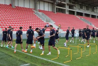 Meč protiv Mađara je ključan: Fudbaleri Crne Gore u Donjoj Gorici odradili prvi trening uoči subotnjeg duela