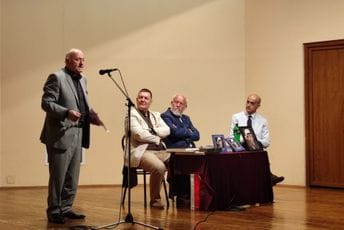 Knjiga "Janko Nikolovski, po-etika života" u Skoplju: Volio je Crnu Goru toliko da je bio ponosan što su mu Crnogorci prijatelji Knjiga "Janko Nikolovski, po-etika života" u Skoplju: Volio je Crnu Goru toliko da je bio ponosan što su mu Crnogorci prijatelji