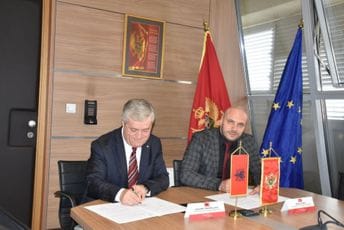 Potpisan Protokol: Policije CG i Albanije spremne da se suoče sa svim vidovima organizovanog i prekograničnog kriminala Potpisan Protokol: Policije CG i Albanije spremne da se suoče sa svim vidovima organizovanog i prekograničnog kriminala