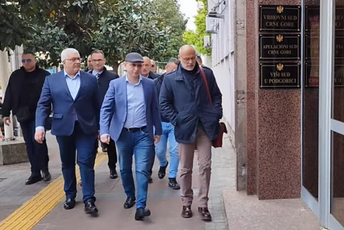 Mandić i Knežević udaljeni iz sudnice do kraja dokaznog postupka Mandić i Knežević udaljeni iz sudnice do kraja dokaznog postupka