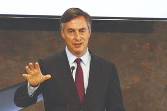 Mekalister: Izgubljeno je previše vremena, napredak moguć samo u stabilnom političkom okruženju Mekalister: Izgubljeno je previše vremena, napredak moguć samo u stabilnom političkom okruženju