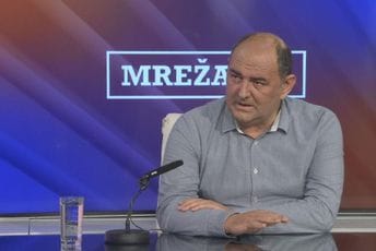 Marić: Ako Novljani dozvole da se Institut privatizuje, možemo zaključati grad Marić: Ako Novljani dozvole da se Institut privatizuje, možemo zaključati grad