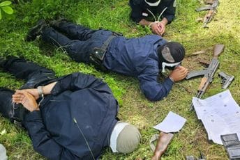 SAD traže od Srbije bezuslovno oslobađanje uhapšenih kosovskih policajaca SAD traže od Srbije bezuslovno oslobađanje uhapšenih kosovskih policajaca