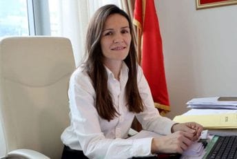 Za tri mjeseca izgubljeni sporovi koštali budžet 3,2 miliona eura Za tri mjeseca izgubljeni sporovi koštali budžet 3,2 miliona eura