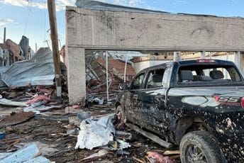 Teksas na udaru razornog tornada: Najmanje troje mrtvih i oko 100 povrijeđenih Teksas na udaru razornog tornada: Najmanje troje mrtvih i oko 100 povrijeđenih