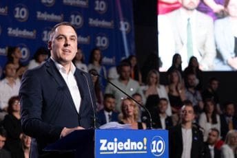 Vuković: Smjena Brđanina je Spajićev iznuđeni potez, kako ne bi izgubio podršku Demokrata Vuković: Smjena Brđanina je Spajićev iznuđeni potez, kako ne bi izgubio podršku Demokrata