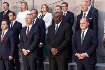 Perović: Crna Gora predano radi na ispunjavanju zadataka sa NATO agende Perović: Crna Gora predano radi na ispunjavanju zadataka sa NATO agende