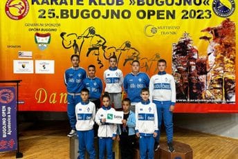 Karatistima Budućnosti 12 medalja u Bugojnu Karatistima Budućnosti 12 medalja u Bugojnu