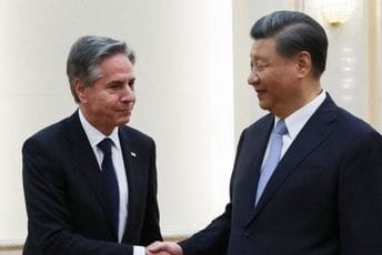 Sastali se Entoni Blinken i Śi Źinping: "Imali smo iskrene i detaljne razgovore" Sastali se Entoni Blinken i Śi Źinping: "Imali smo iskrene i detaljne razgovore"