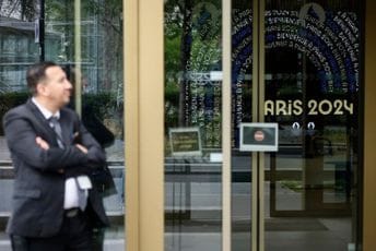 Pretres prostorija organizatora OI u Parizu, sumnjaju na korupciju Pretres prostorija organizatora OI u Parizu, sumnjaju na korupciju