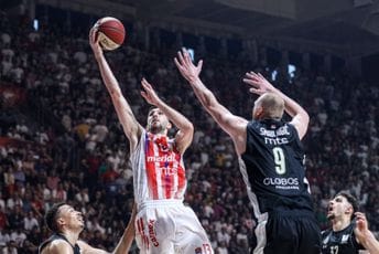 Crvena zvezda izborila majstoricu Crvena zvezda izborila majstoricu
