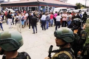 Žestok sukob suprotstavljenih ženskih bandi u zatvoru, ubijena 41 osoba Žestok sukob suprotstavljenih ženskih bandi u zatvoru, ubijena 41 osoba