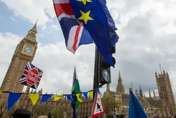 Sve više Britanaca želi da se ponovo pridruži EU Sve više Britanaca želi da se ponovo pridruži EU