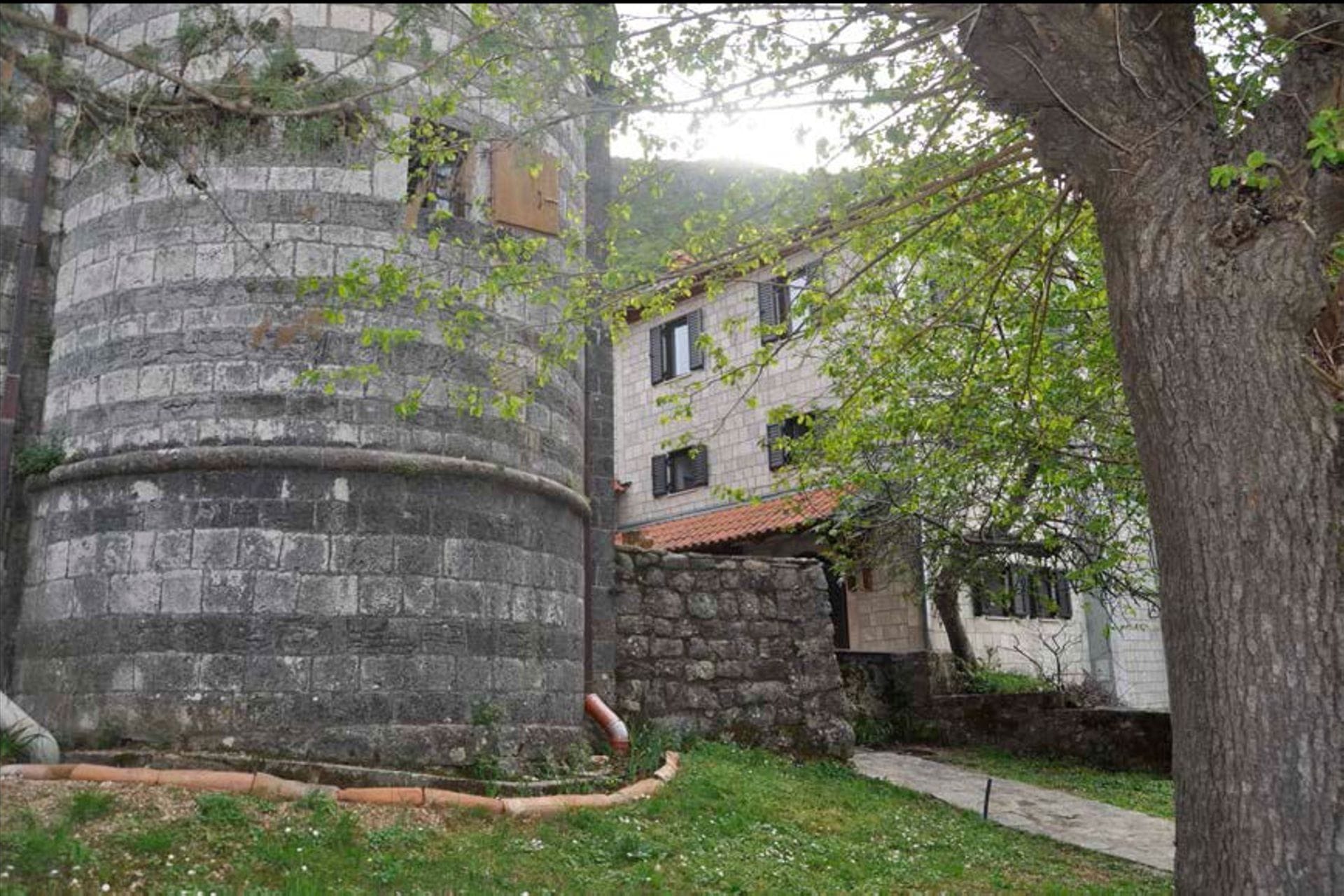 Fotografija 1: SPC sprema još jednu "obnovu": Manastir Gornji Brčeli
