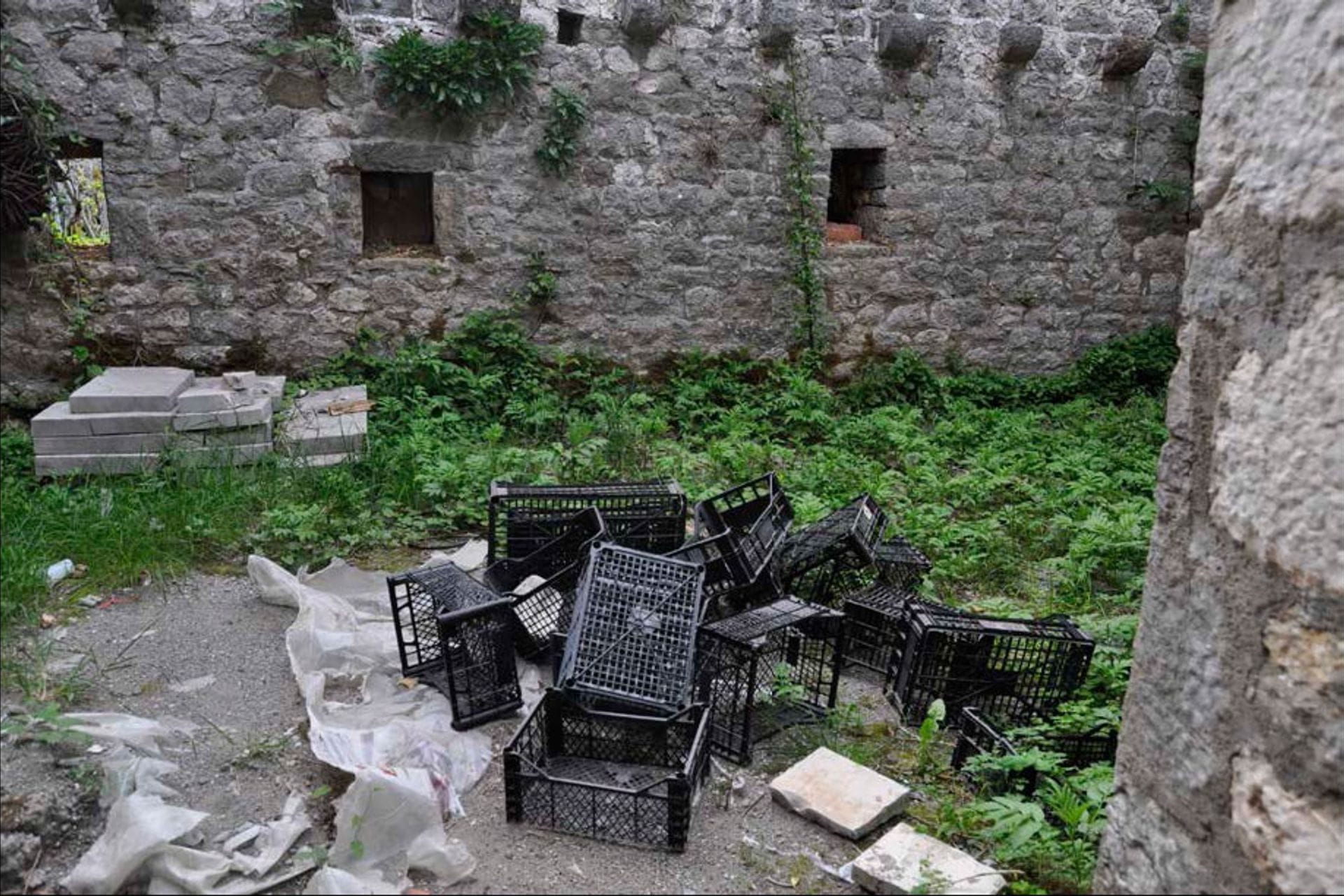 Fotografija 3: SPC sprema još jednu "obnovu": Manastir Gornji Brčeli