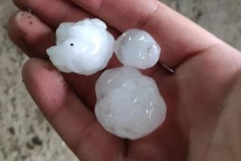 U Kolašinu i okolini padao grad U Kolašinu i okolini padao grad