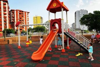 Podgorica: Novo dječije igralište u Ulici Bracana Bracanovića