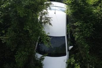 Cetinje: Strankinja skliznula sa puta ka Lovćenu