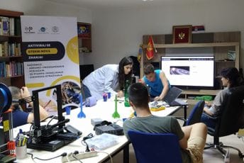 Realizovano nekoliko radionica: Učili o PCB dizajnu, 3D štampi, modelovanju i svemirskom istraživanju Realizovano nekoliko radionica: Učili o PCB dizajnu, 3D štampi, modelovanju i svemirskom istraživanju