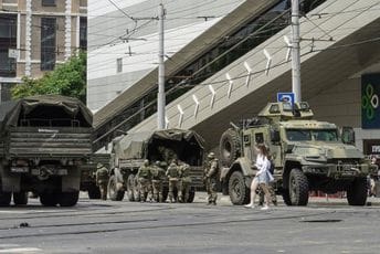 Američke službe u srijedu znale da će Vagner krenuti u oružanu pobunu Američke službe u srijedu znale da će Vagner krenuti u oružanu pobunu