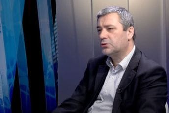 Adžić: Joanikije tek pion velikosrpskog modernog okupatora naše države, Crna Gora se ne prodaje, ne predaje – no pasaran!
