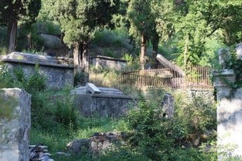 Interesi SPC preči od kvaliteta života Groblje kod crkve Svetog Đorđa: Zaštita kulturnih dobara pod znakom pitanja