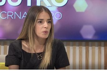 Vujović: Noćenje i plažni mobilijar mogu se naći i po 10 eura Vujović: Noćenje i plažni mobilijar mogu se naći i po 10 eura