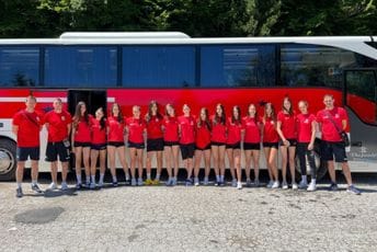 Kadetska odbojkaška ženska reprezentacija otputovala za Vrnjačku Banju, u subotu protiv Grčke Kadetska odbojkaška ženska reprezentacija otputovala za Vrnjačku Banju, u subotu protiv Grčke