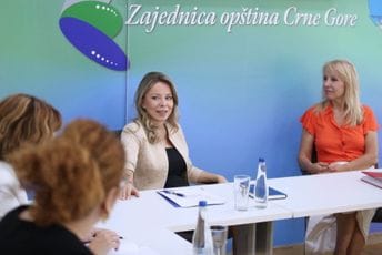 Radović: Čuvamo prirodu naše Crne Gore a ujedno gradimo jaču ekonomiju i poboljšavamo uslove za razvoj biznisa Radović: Čuvamo prirodu naše Crne Gore a ujedno gradimo jaču ekonomiju i poboljšavamo uslove za razvoj biznisa